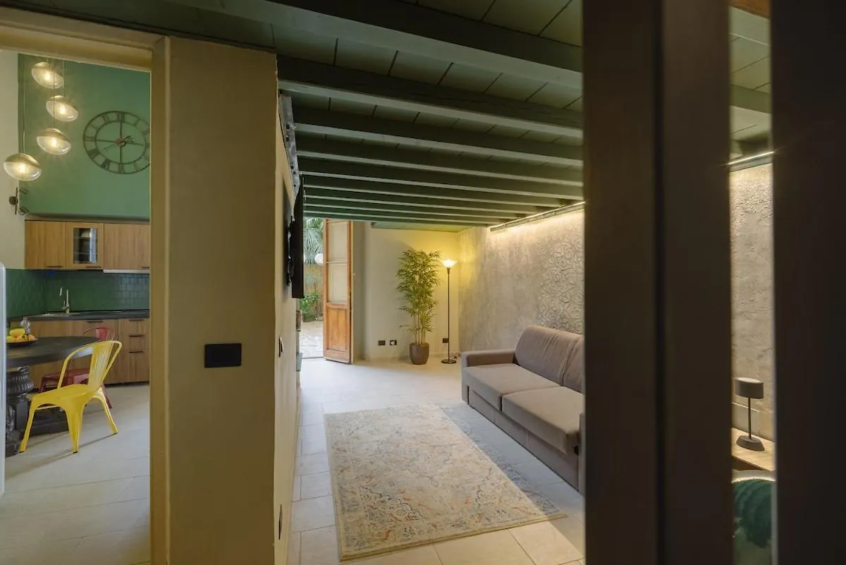 Sant'Ambrogio Oasis Apartment Florence Italy